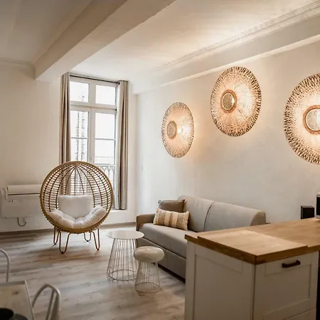 Off 5 * Montpellier